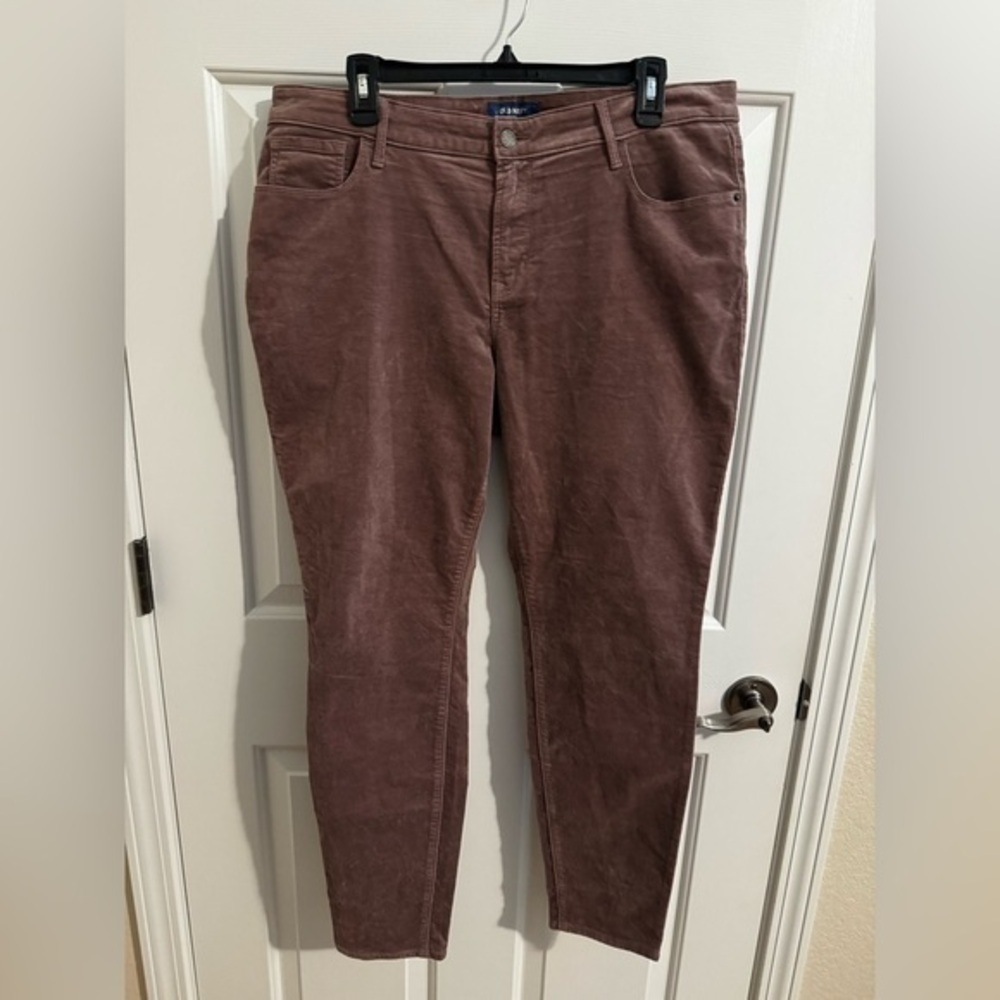 Old Navy Rockstart Mid Rise Skinny Velvet Jeans Mauve Purple 16